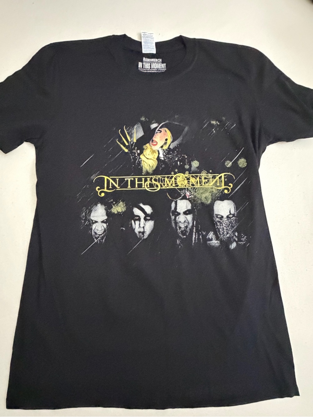 In This Moment 2015 Graphic Band Tee M